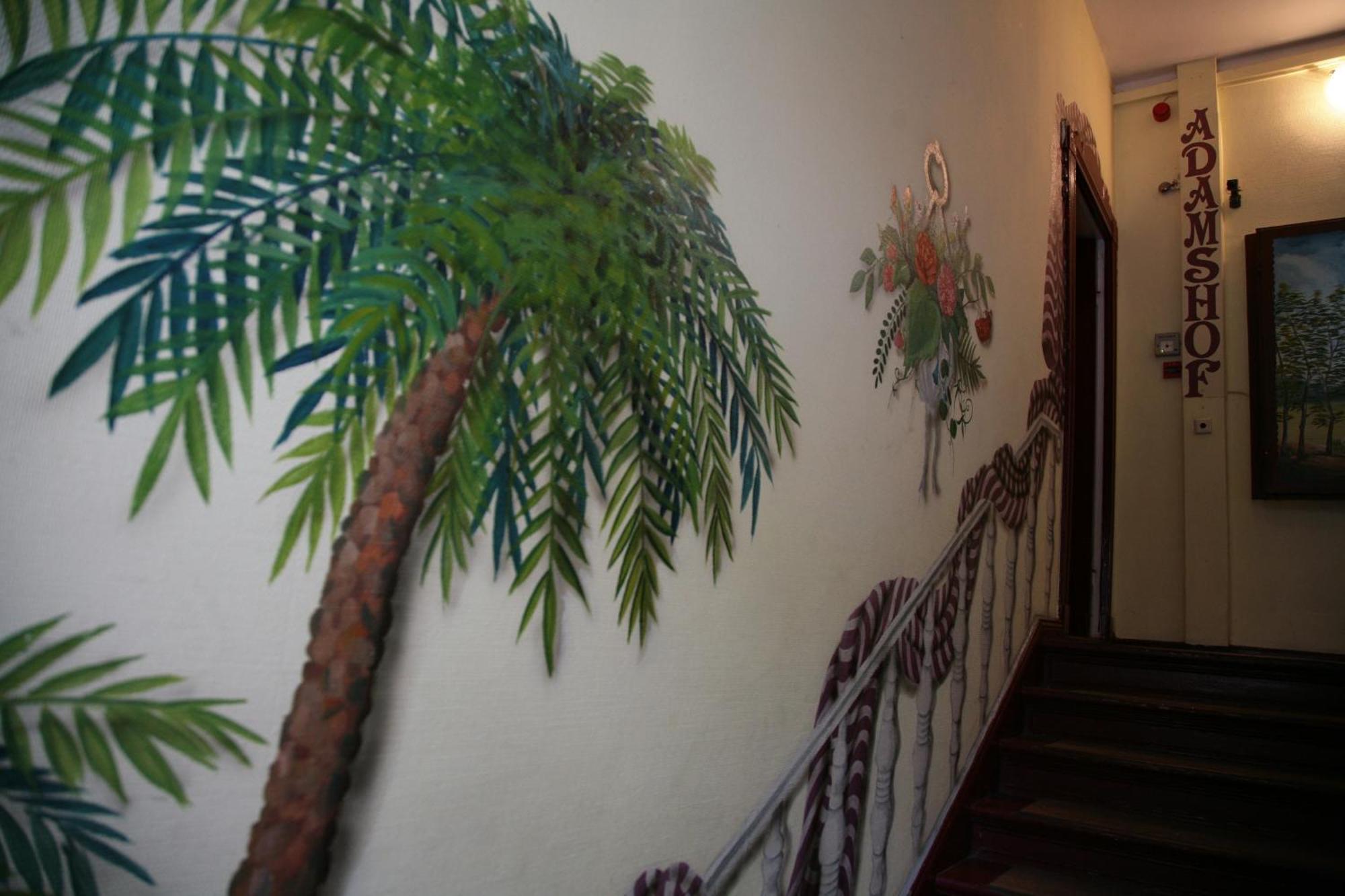 Hotel-Pension Adamshof Berlin Dış mekan fotoğraf